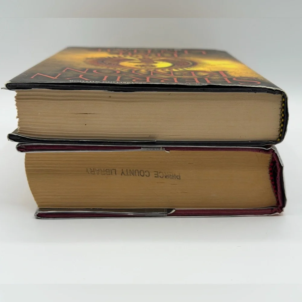 Lot of 2 Sherrilyn Kenyon Hardcover Novel Books - Time Untime & Dark Bites